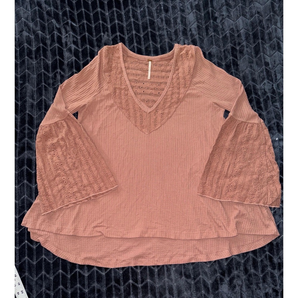 Free People Parisian Nights Top  Bell Sleeve High Low Hem‎ Rose Size Xsmall